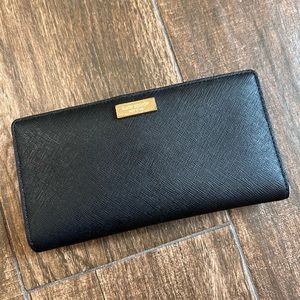 Kate Spade Cameron Large Slimfold Wallet FINAL PRICE (no offers)